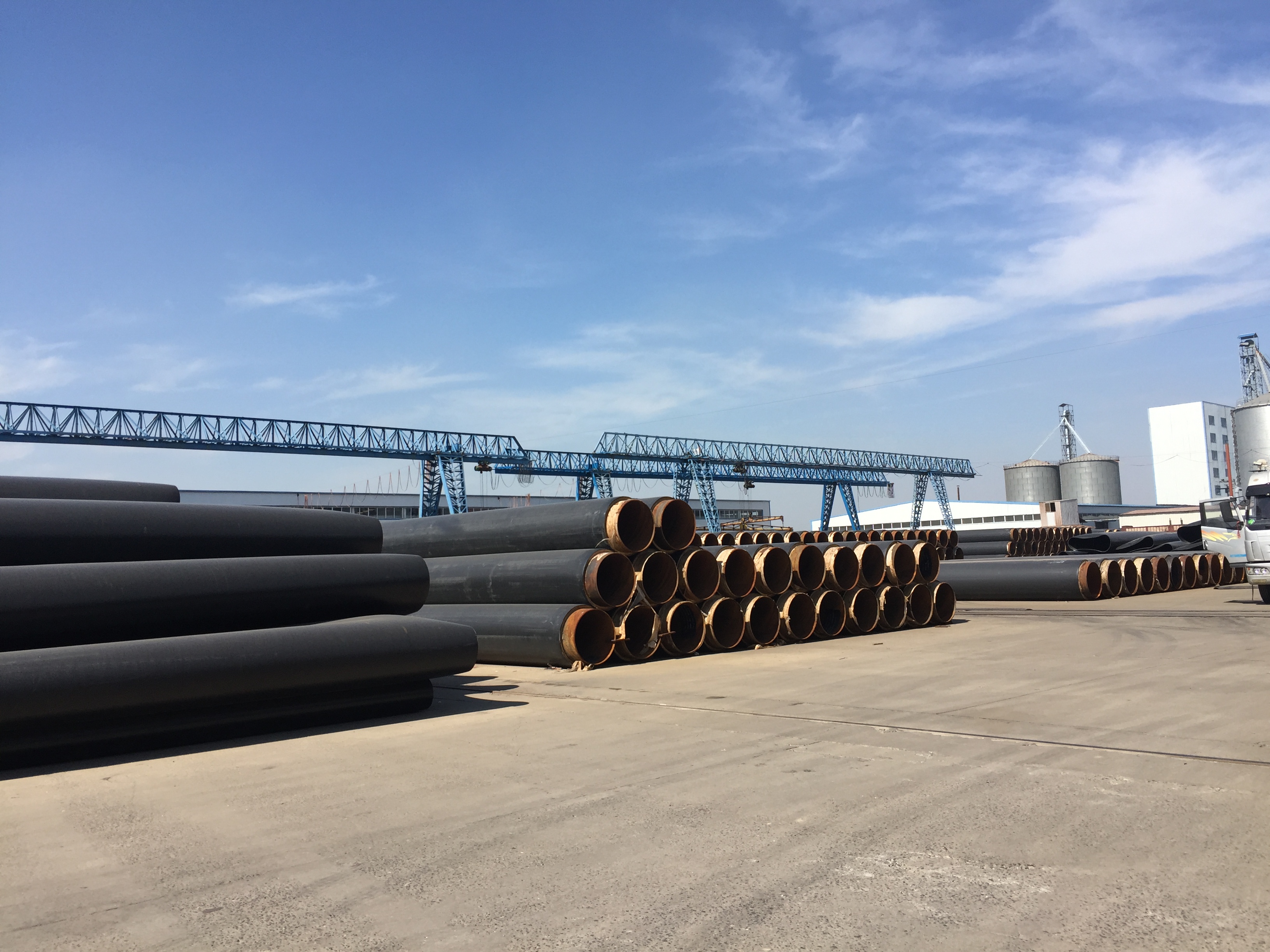 亞行貸款內(nèi)蒙古呼和浩特市低碳供熱工程金橋熱源廠預(yù)制保溫管和管件供貨安裝項(xiàng)目照片2